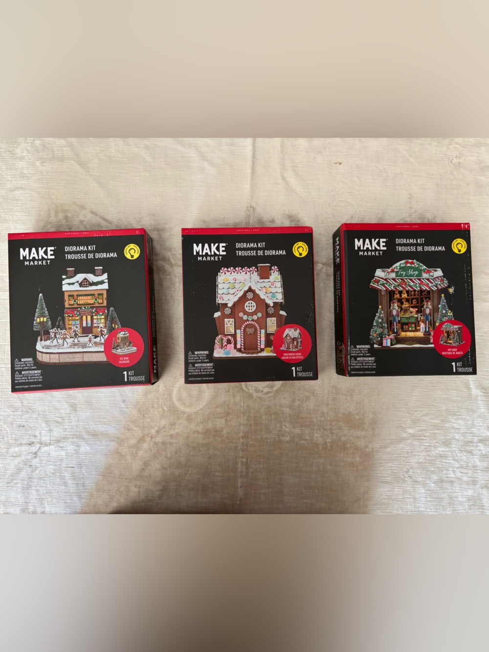 NEW Xmas Christmas MAKE Market Gingerbread House,Ice Rink,Toy Shop Diorama Kit